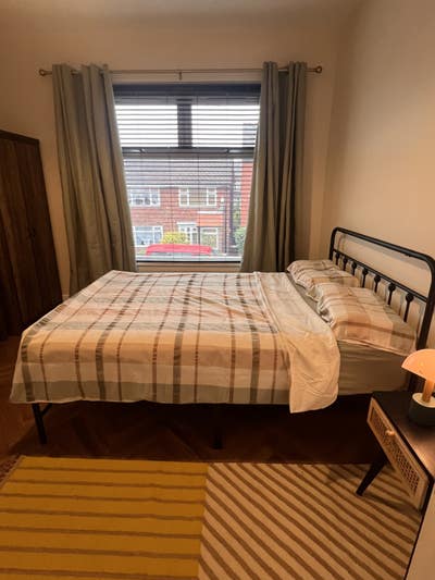 Spacious Double Room in Safe, Well-Connected Area Main Photo