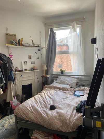 Room In female centric London Fields share house  Main Photo