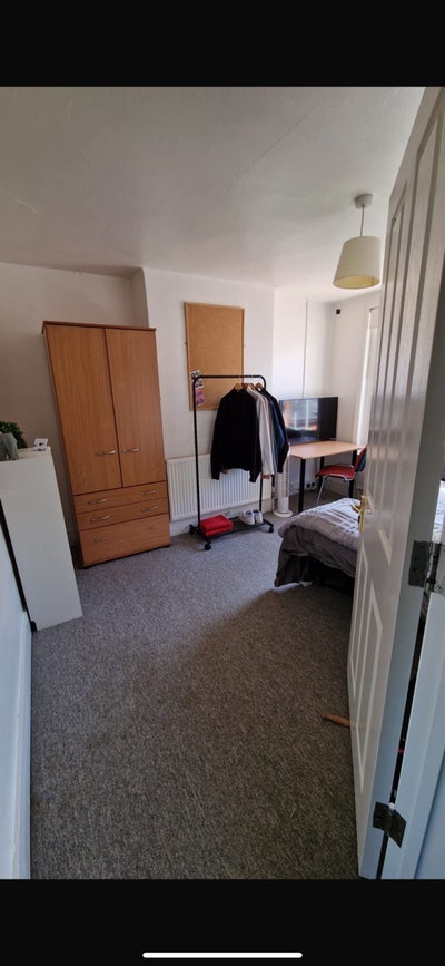 Great Student Room - Bar End Road Winchester Main Photo