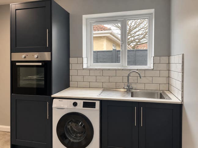 2 Good Sized rooms in modernised house share  Main Photo