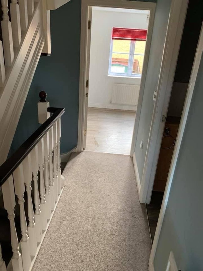 3 bedroom house school lane higham Ferrers  Main Photo