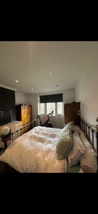 Beautiful Chelsea Ensuite Balcony Room Main Photo