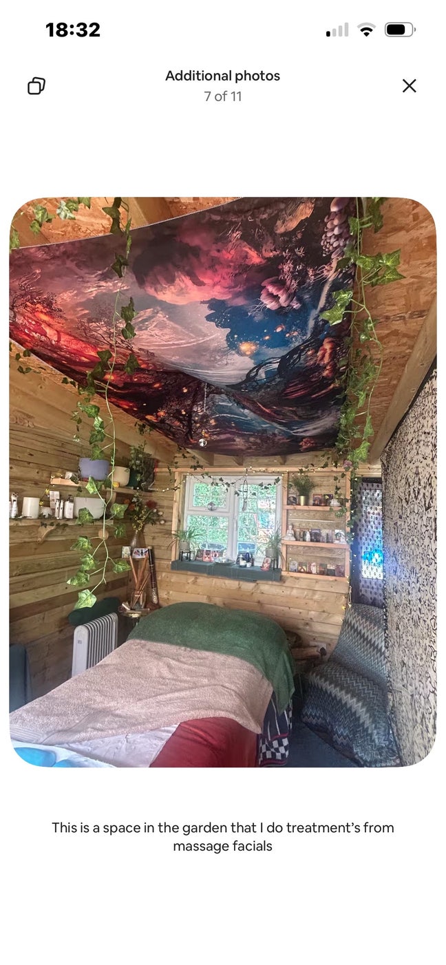 Home  Main Photo