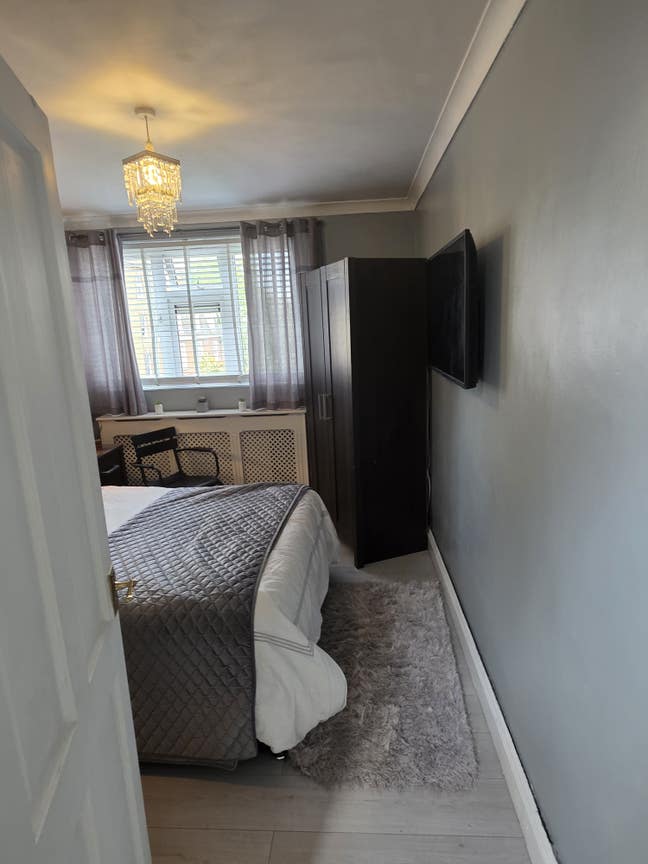 Room to rent  Main Photo