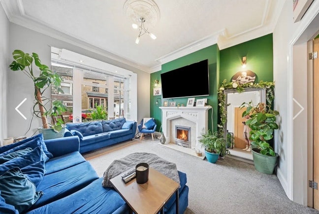 Beautiful rooms at heart of Burnley Main Photo