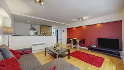 Bargain for great flat in perfect central location Main Photo
