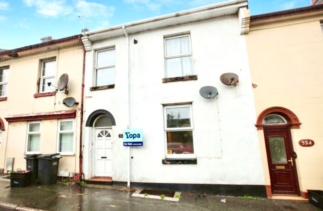 1 Bed Flat in Torquay - including Bills Main Photo