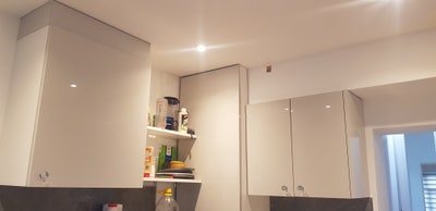 Room with ensuite and kitchen-bills incl. Main Photo