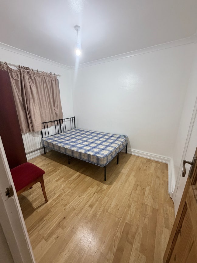 1 single Room available for rent Main Photo
