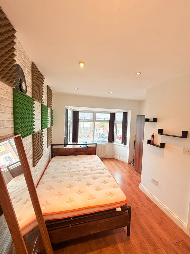 Room to Rent - Una Avenue - Leicester Main Photo