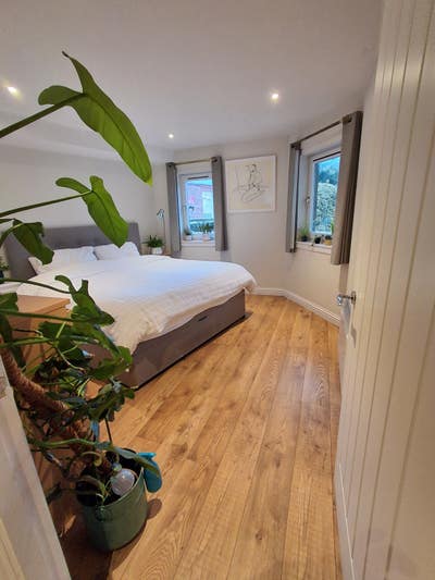 Entire flat to rent in beautiful Portobello Main Photo