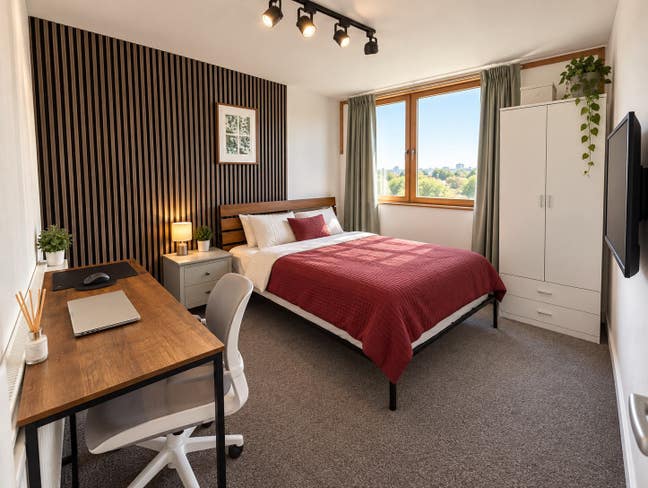 Ensuite Double Room| 2" Train St & 10" Brixton St Main Photo