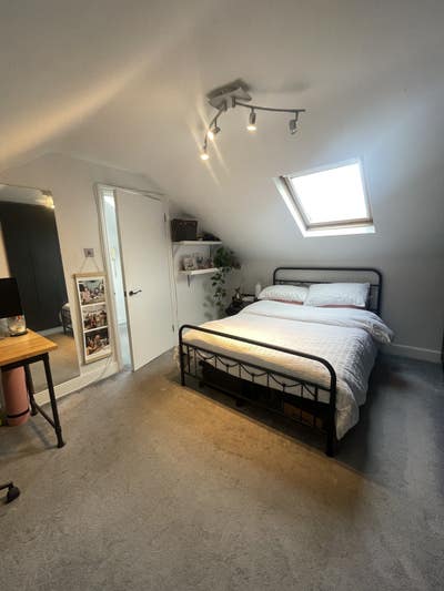 Large room in Clapham south  Main Photo