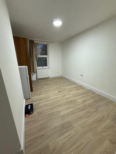 Beautiful Double Rooms to Rent in Hounslow Central Main Photo