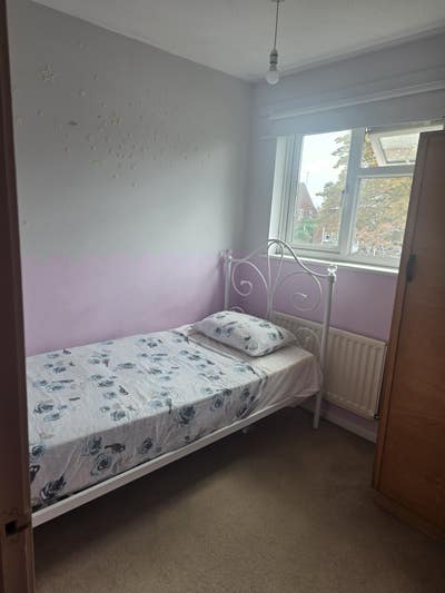 One bedroom available in battersby mews Main Photo