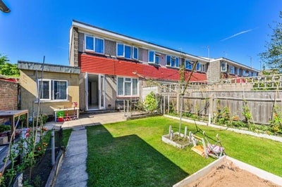 E17 9HB, 4 bedroom House Main Photo