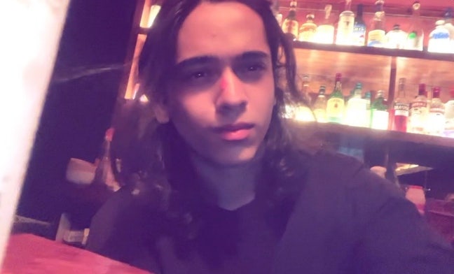 STUDENT/BARTENDER LOOKING FOR ROOM :) Main Photo
