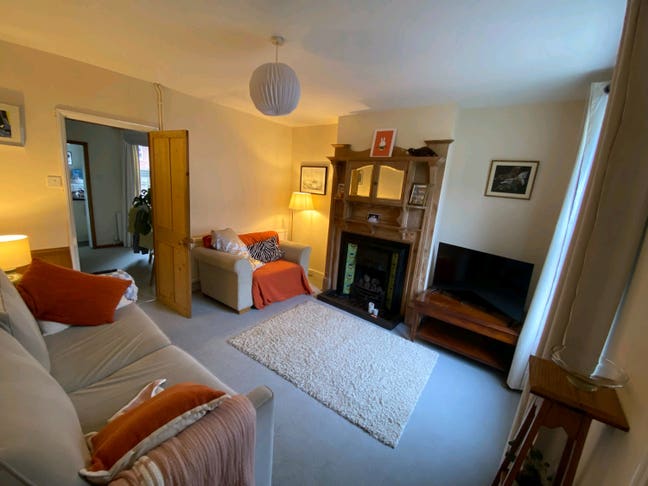 Double room with office room attached  Main Photo