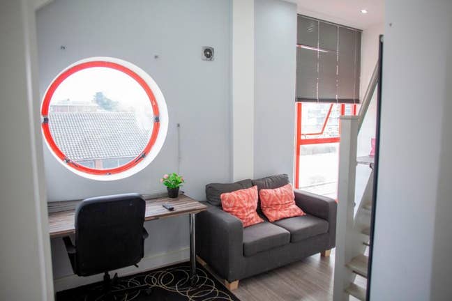 Studio To rent in Reading - All bills Included Main Photo