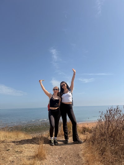 Urgent: Looking for a Third Flatmate 🏡💕 Main Photo