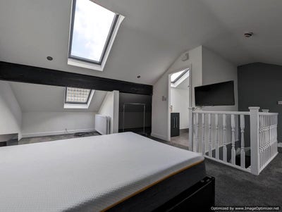 Dbl ensuite rooms South St Crewe Available Novembe Main Photo
