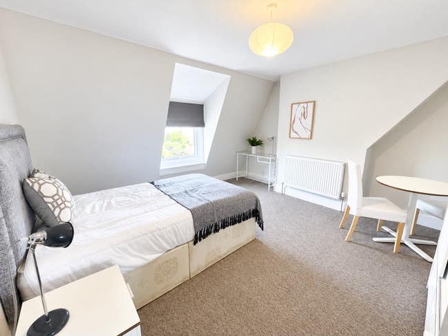 Double Room in Sidcup! Main Photo