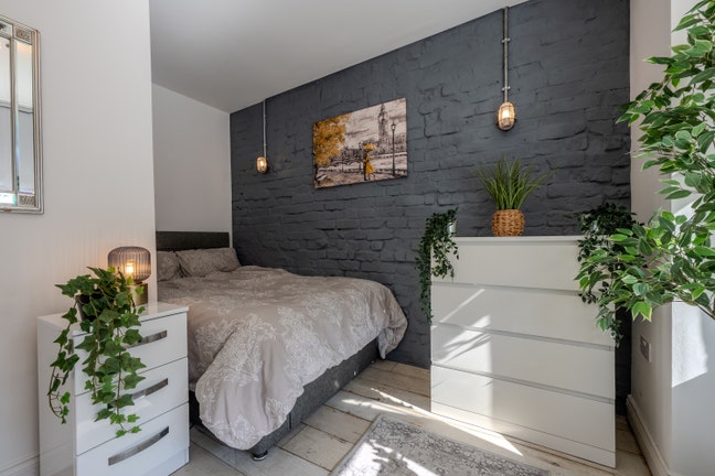 Large Designer Room - Heart of Fallowfield Main Photo