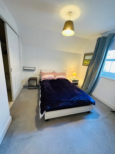Big room to rent in city centre  Main Photo