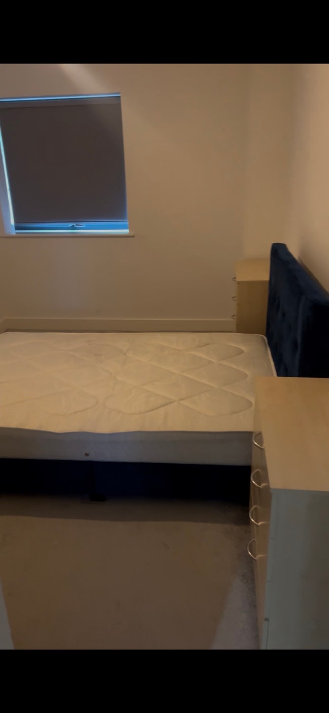 Spacious Birmingham City Centre Room Available Main Photo