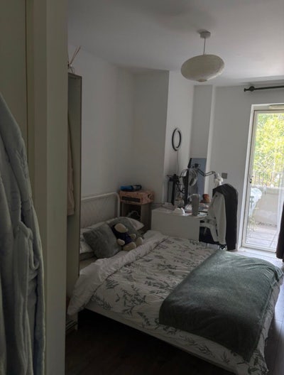 1 Double Room + Balcony + Own Bathroom Main Photo