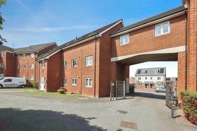 Renting all flat both rooms  Main Photo