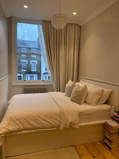 Bright Double Room in Newly Refurbished House Main Photo