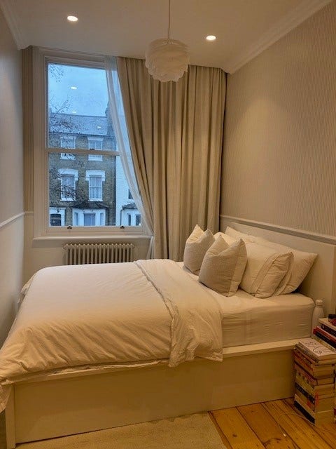 Bright Double Room in Newly Refurbished House Main Photo
