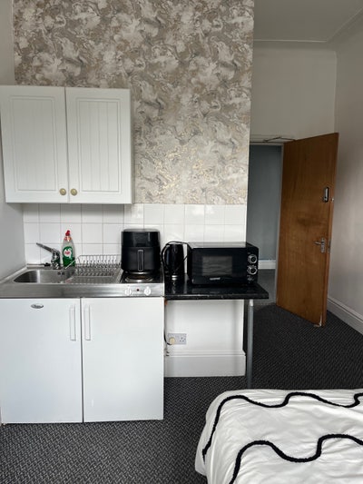 Room to let Main Photo