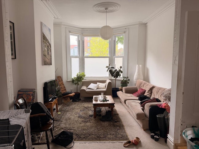 East London Room Nov Sublet Main Photo