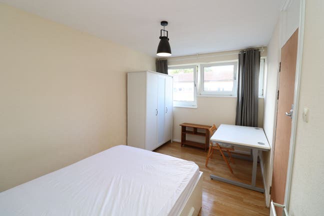Hackney Is Calling-to Large Room in Broadway Mrt Main Photo