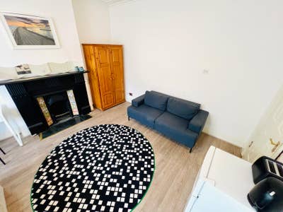 🛏️ Double Room Available to Let in - Hendon Main Photo