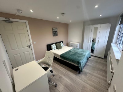 ✨ 🛏️ Double Room to Let in - Dollis Hill Main Photo