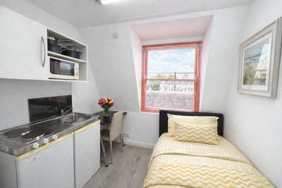 Single Studio in South Kensington SW7!  Main Photo
