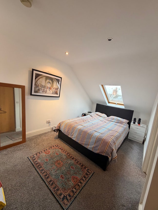 En-Suite for Rent Main Photo