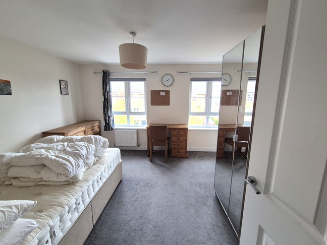 Room in Cathcart &pound;700/month inc. bills Main Photo