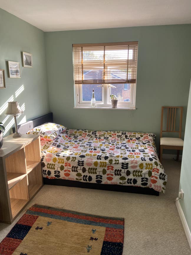 Double bedroom in rural Kingsworthy Main Photo