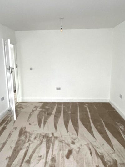 Double Room - In Newly Renovated House Main Photo