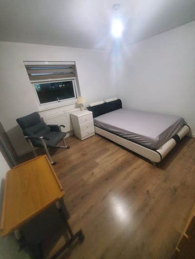 Rooms for rent  Main Photo
