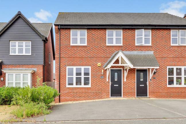 Double Room in New Build Property in Edwalton  Main Photo