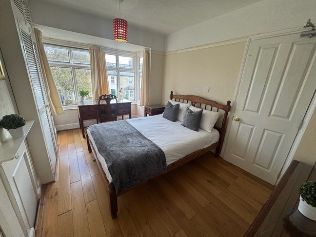 Double Room | Prime Location | Zero Deposit Option Main Photo