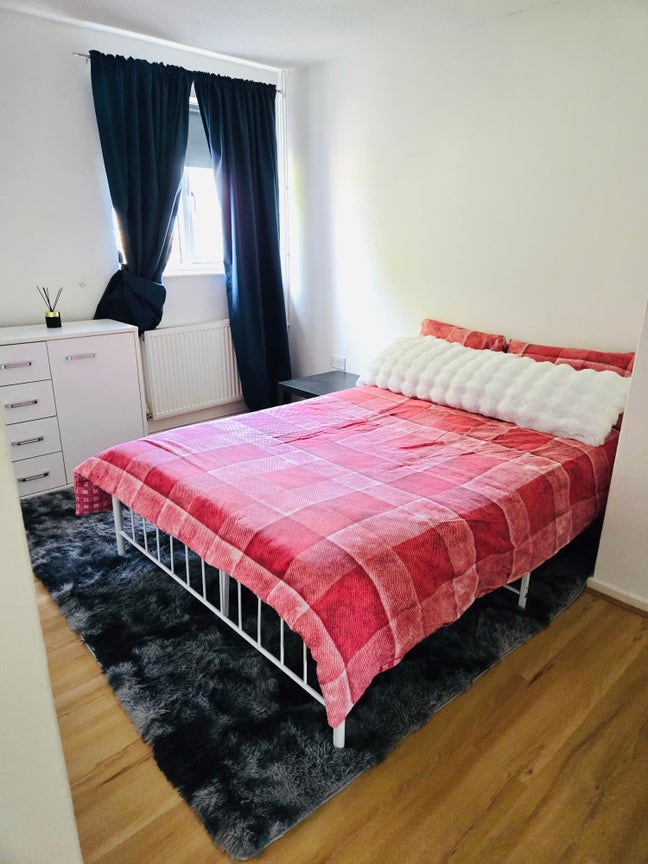Clean and tidy flat  Main Photo