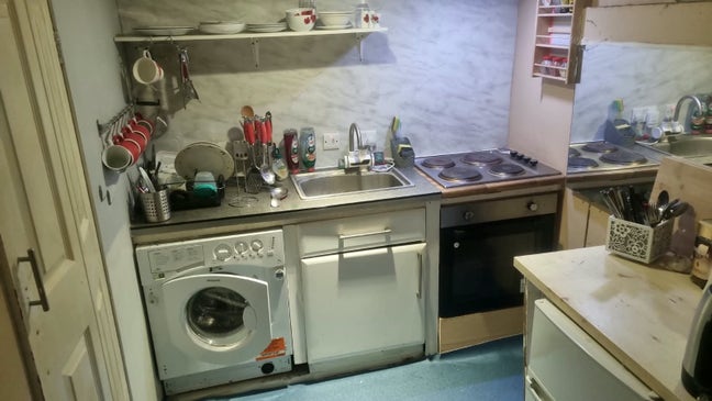 Hello double bedroom available to rent  Main Photo