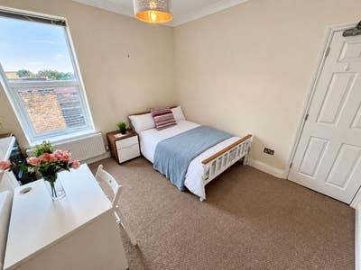 Furnished Double Room - East Dulwich SE22 Main Photo