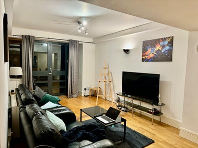 2 Bed and 2 Bath Available in Manchester City Ctr Main Photo